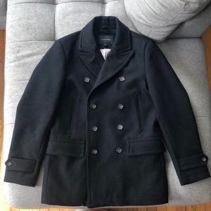 Banana Republic men’s double breasted wool peacoat. Gently worn.